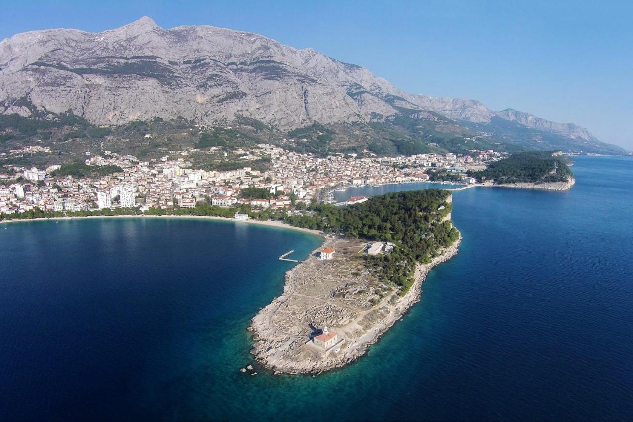 Apartments With A Parking Space Makarska - 11361 Exterior foto